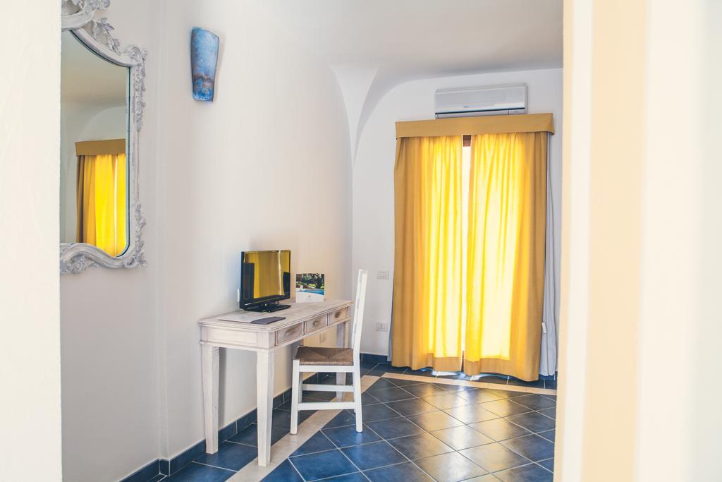 Papillo Resort Borgo Antico San Pantaleo Kültér fotó