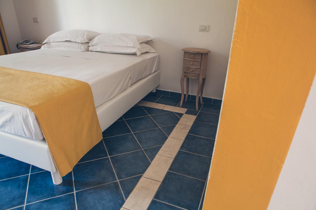 Papillo Resort Borgo Antico San Pantaleo Kültér fotó